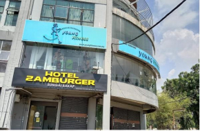 Гостиница Hotel Zamburger Sg Bakap  Simpang Empat